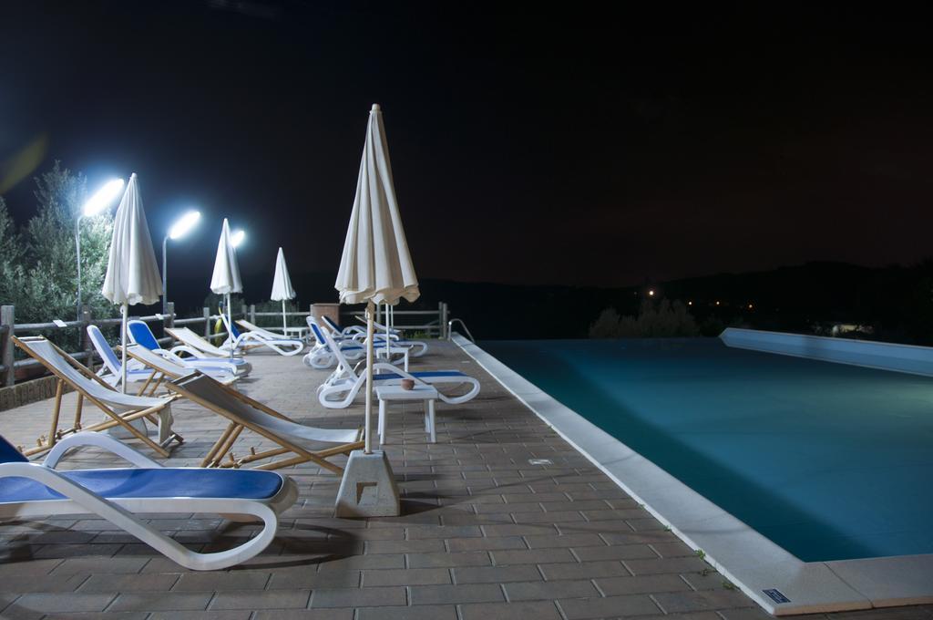 Tenuta La Lupa Castellina Marittima Ngoại thất bức ảnh