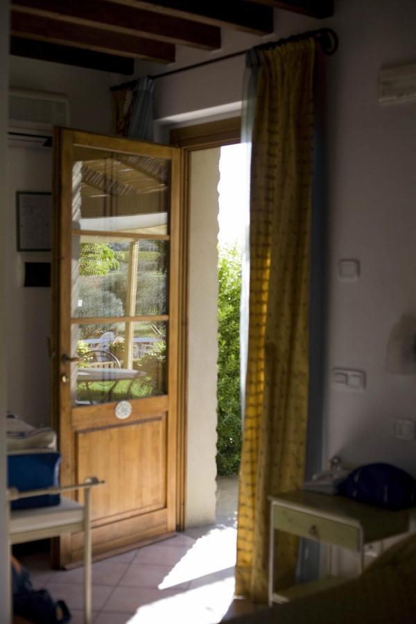 Tenuta La Lupa Castellina Marittima Ngoại thất bức ảnh